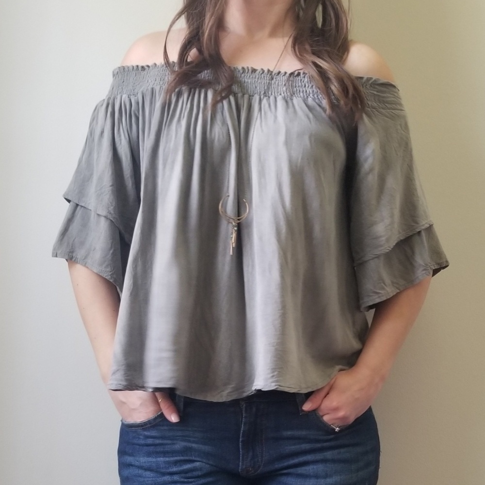 Gray off the shoulder peasant top Boho hippie